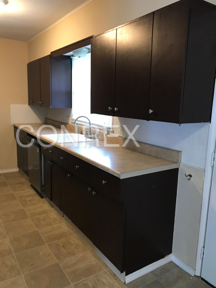7760 Burkey Dr - Photo 3 of 13