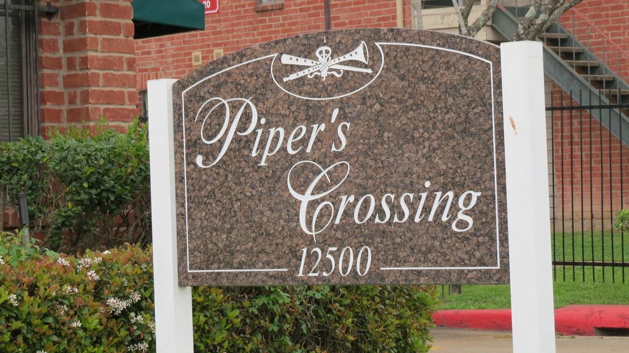 12500 Sandpiper Dr #64