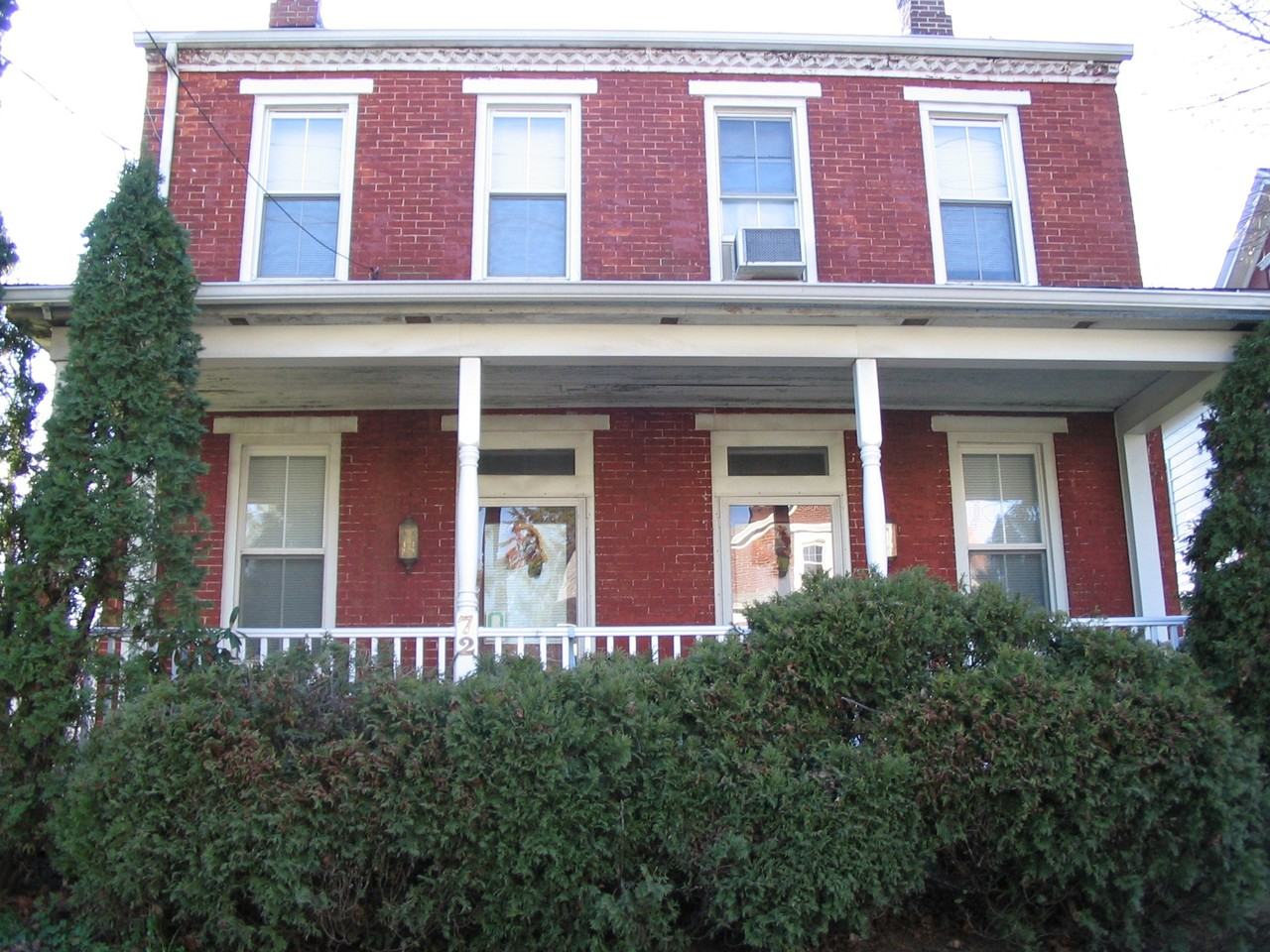 72 W MAIN STREET - Photo 3 of 6