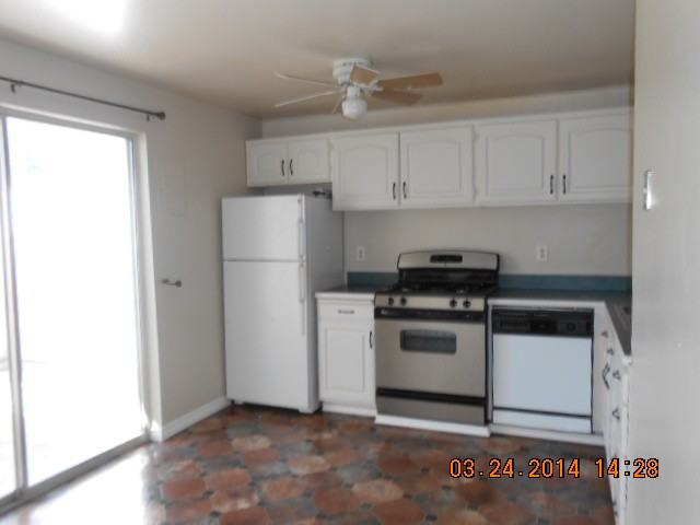 1480 Lancelot Dr - Photo 2 of 13