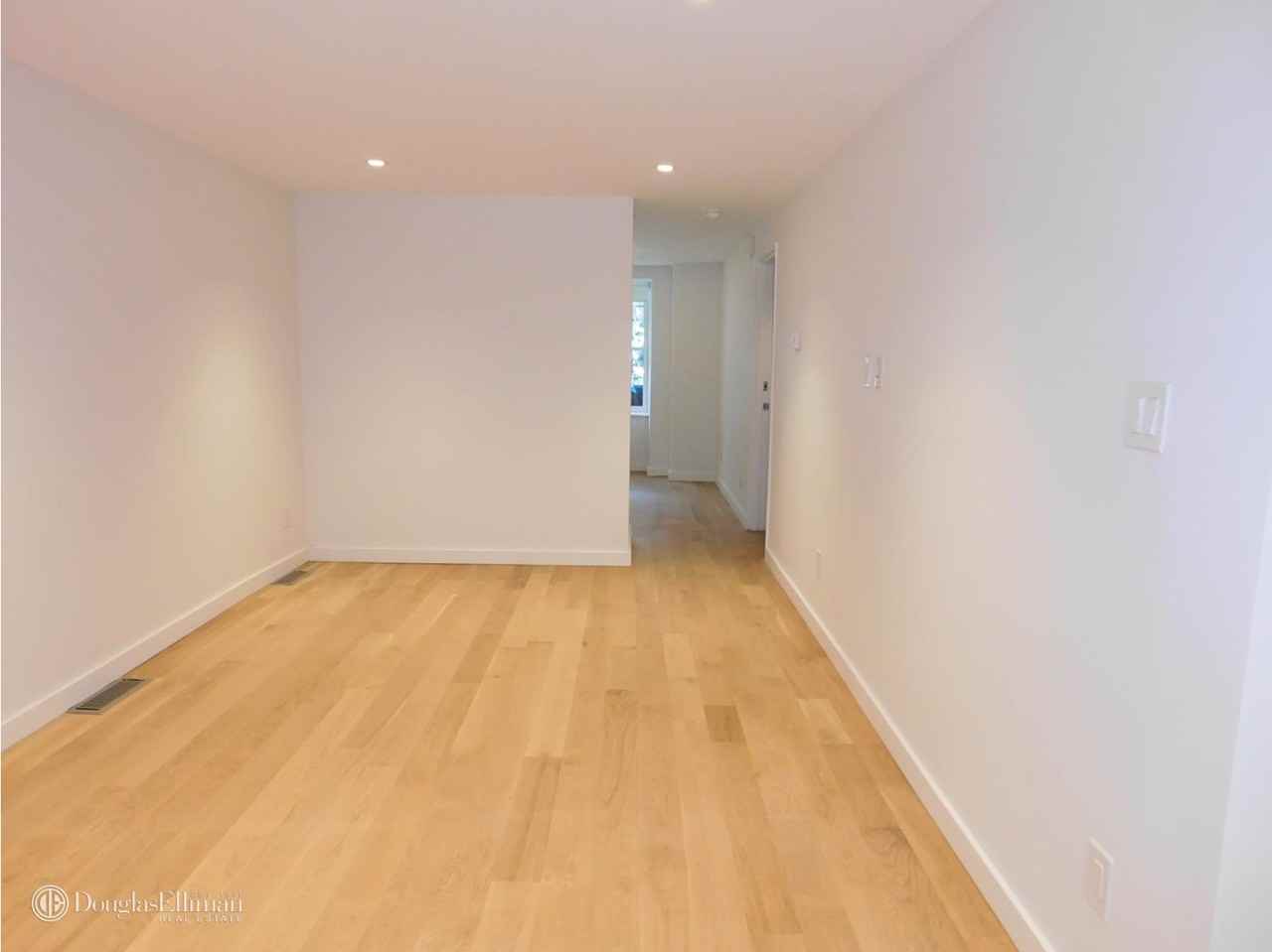 676 President St #1 - Photo 3 of 7