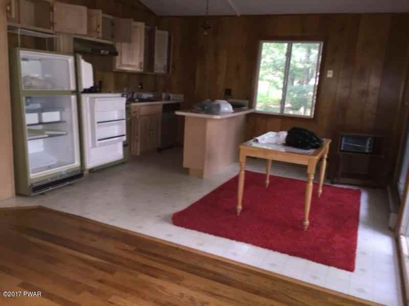 121 Horseshoe Ln - Photo 2 of 24