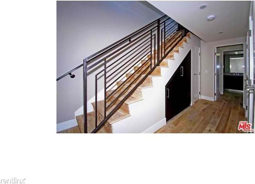 1666 Greenfield Ave #103