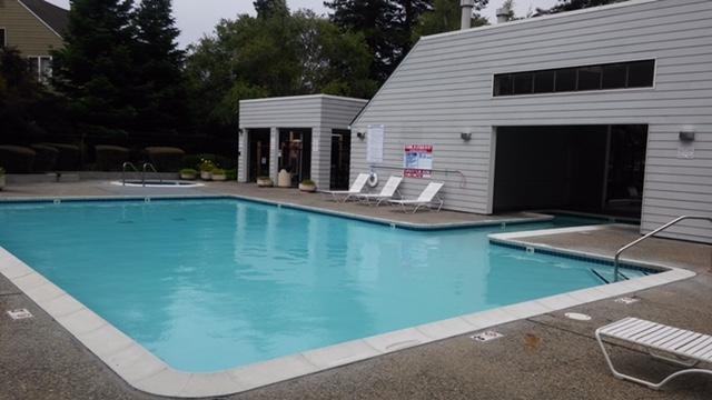 2538 Treeside Way - Photo 2 of 24