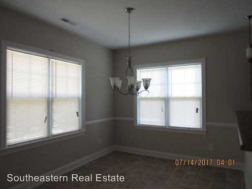 48 Tom Ave - Photo 2 of 14