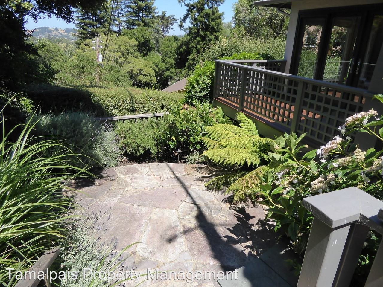 9 Ridge Way - Photo 3 of 31