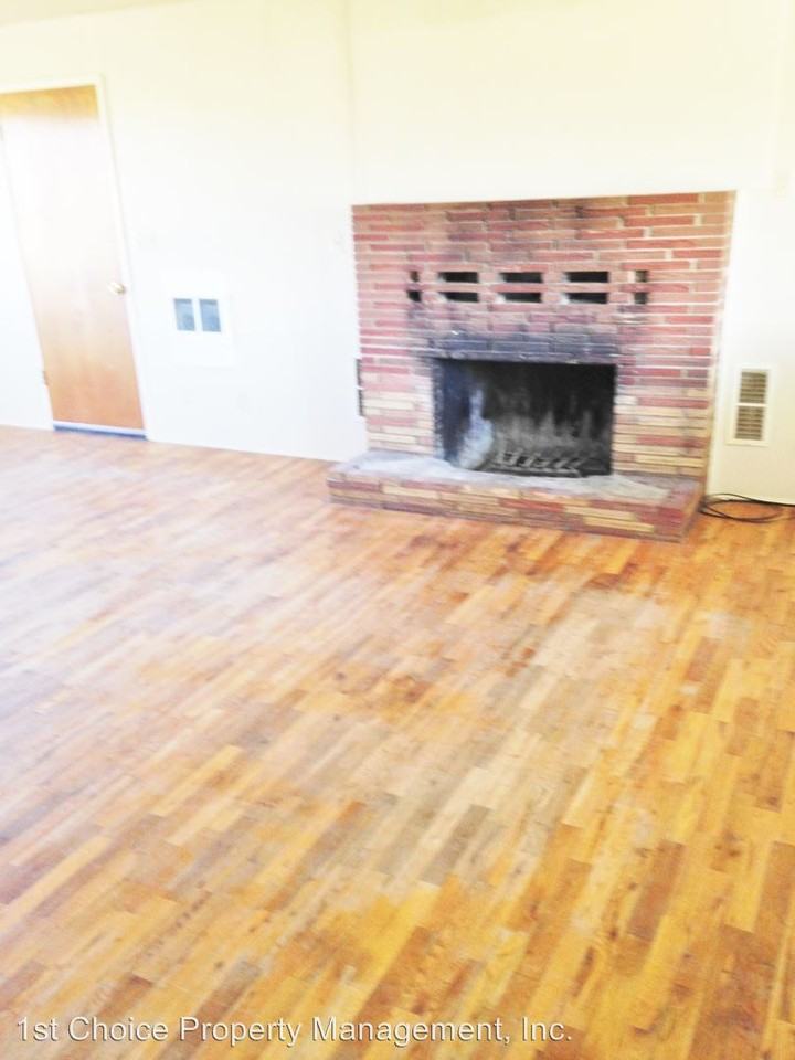 23810 Gaines Rd - Photo 2 of 16