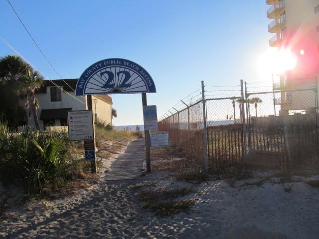 8524 Surf Dr #e - Photo 2 of 10