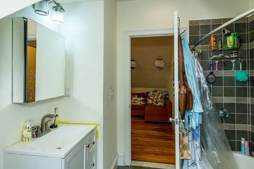 247 Chestnut Hill Ave