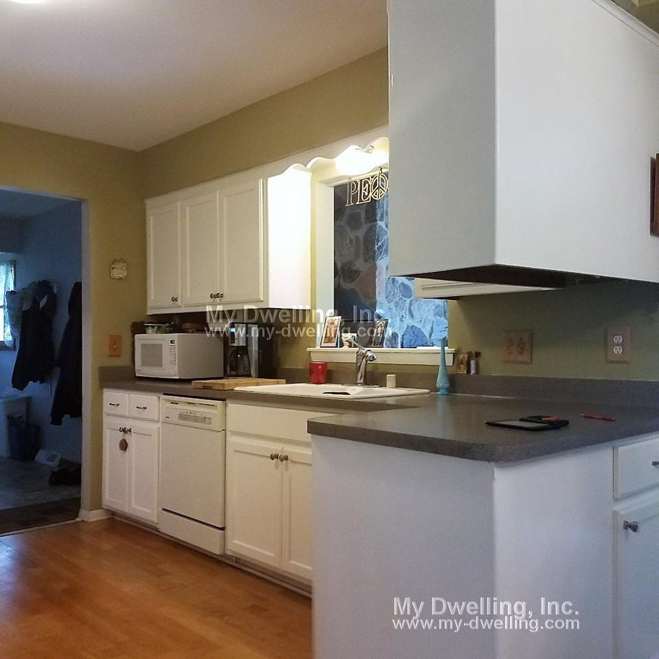 S15W32260 Moraine View Dr - Photo 3 of 14