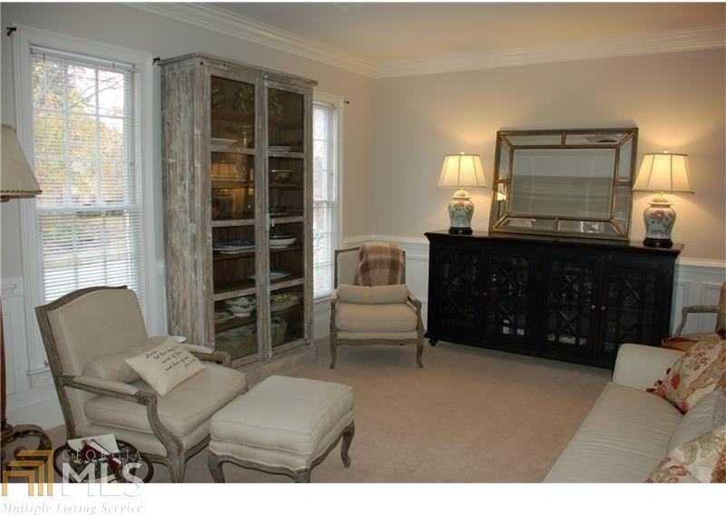 605 Lake Medlock Dr - Photo 3 of 19