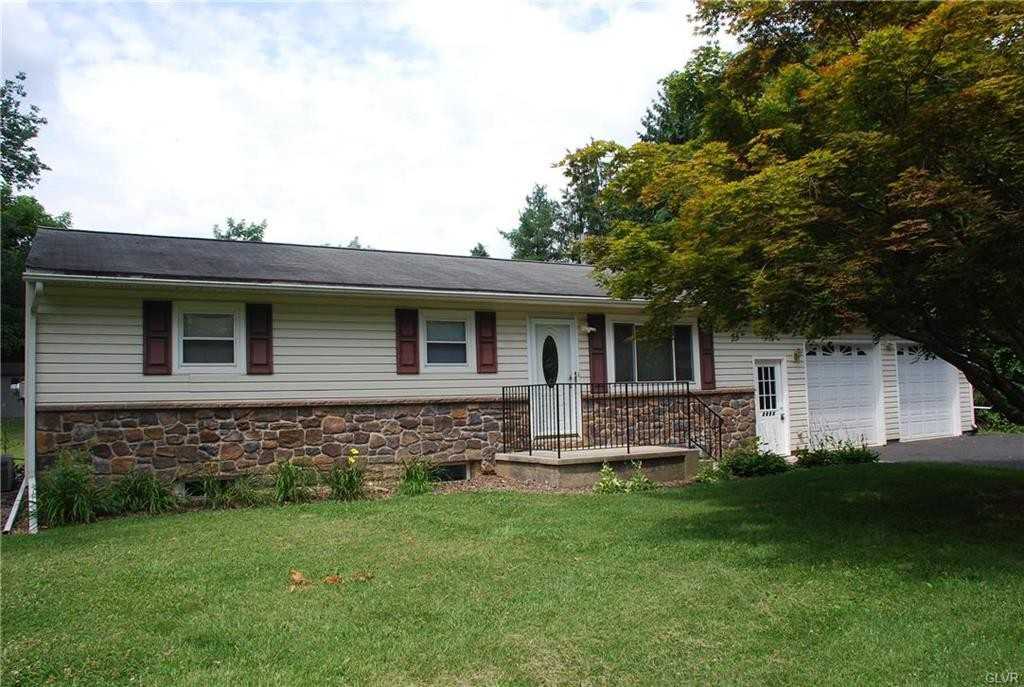 1976 Springtown Hill Rd - Photo 2 of 16