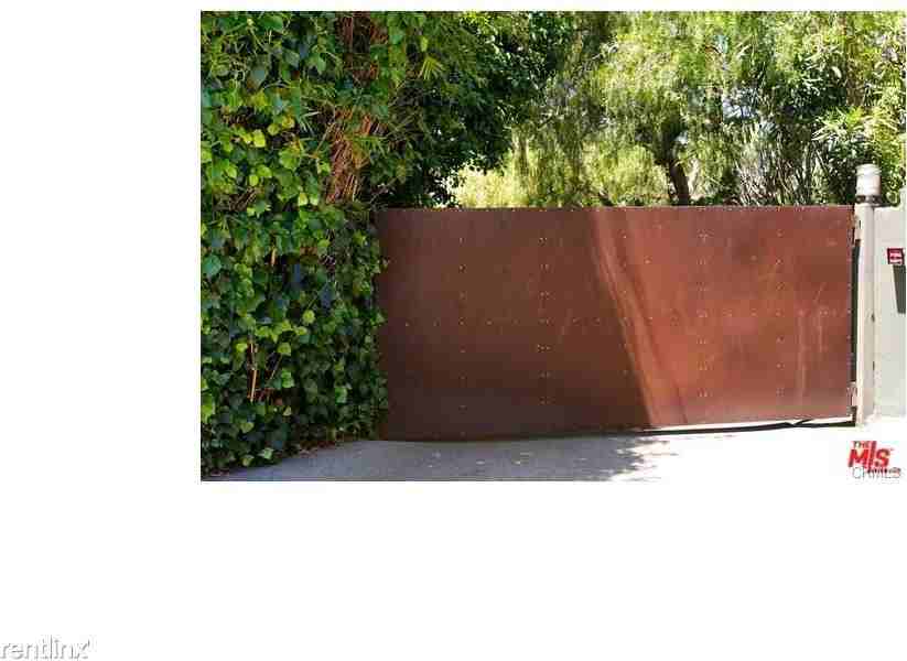 7411 Woodrow Wilson Dr - Photo 2 of 17