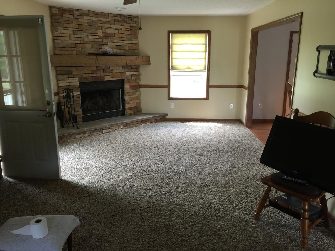 7366 Meadow View Dr - Photo 2 of 6