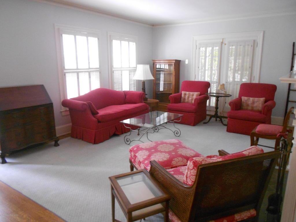 695 S Hudson Ave - Photo 3 of 32