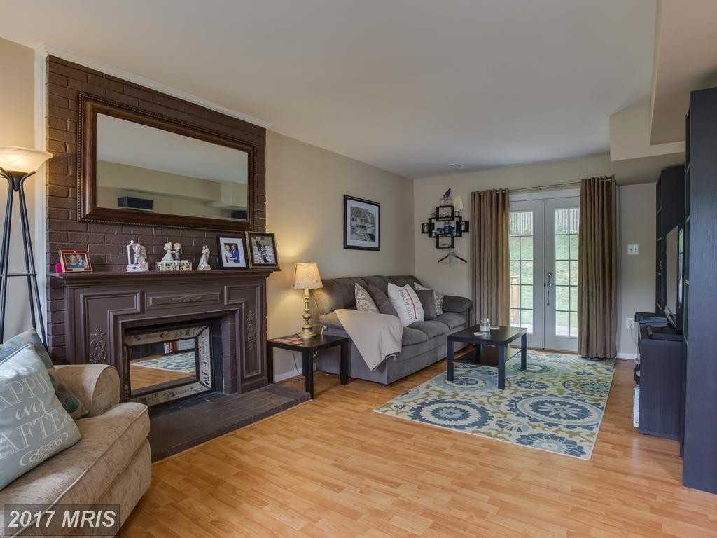 13402 Princedale Dr - Photo 2 of 17