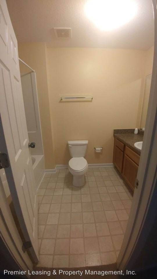 333 Laurel Oak Ln - Photo 3 of 4