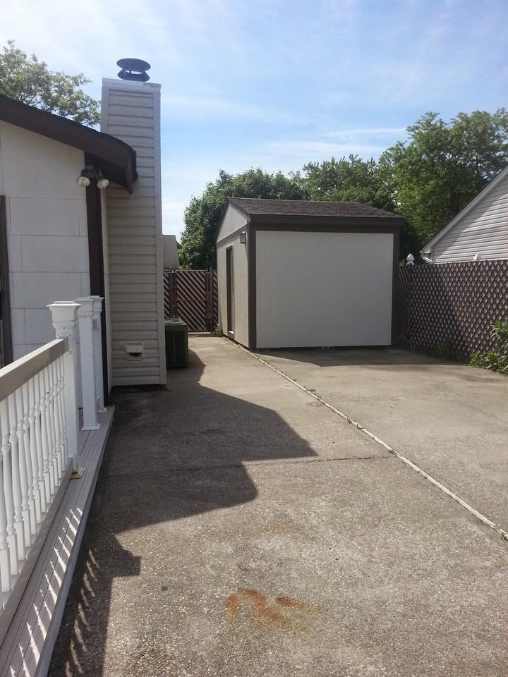 178 Glenmere Way - Photo 2 of 7