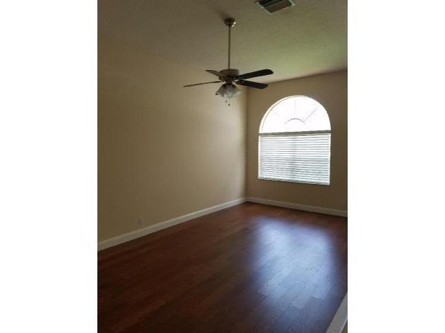 168 Jones Creek Drive - Photo 3 of 10