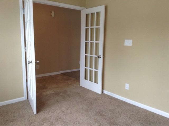 829 Stonehenge Way - Photo 2 of 9