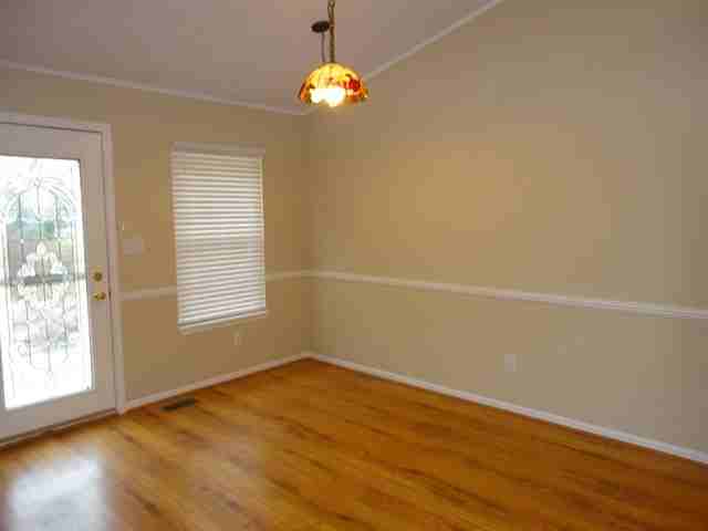 6720 Waterstone Dr - Photo 3 of 12