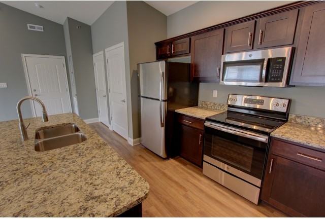 Mill Hollow Apartments - Photo 3 of 50