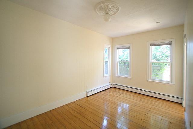368 McGrath Highway - Photo 2 of 6