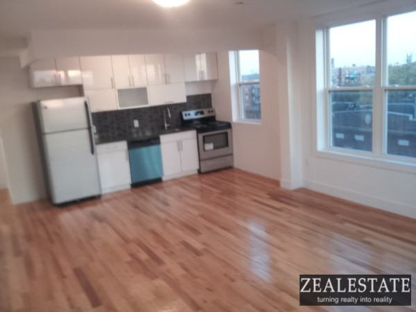 490 Ocean Parkway #7FL