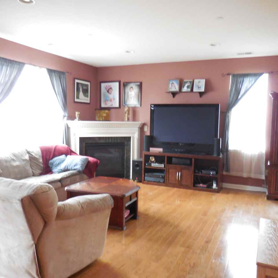 22 Tory Jack Terrace - Photo 2 of 19