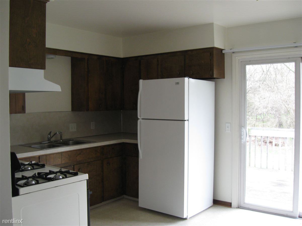 11255 56th Ave - Photo 3 of 9