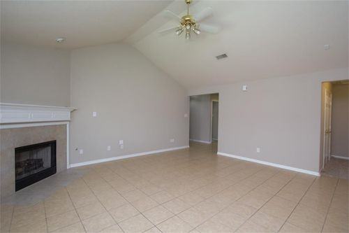 166 Fairwind Trail Dr - Photo 3 of 8