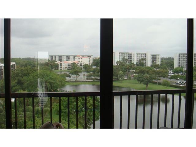 2112 S Cypress Bend Dr #705
