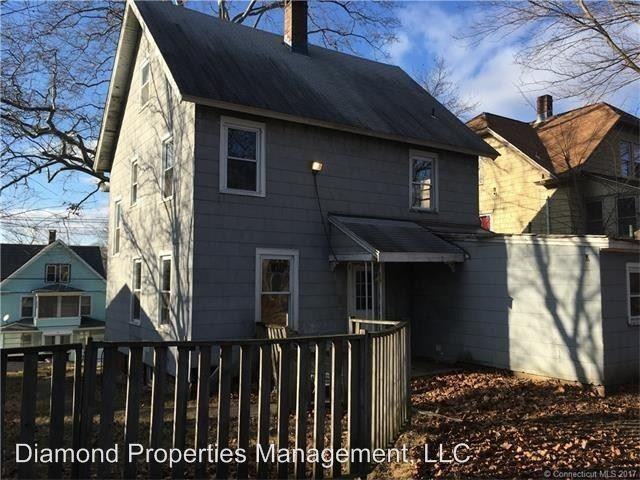 107 Hawkins St - Photo 2 of 3