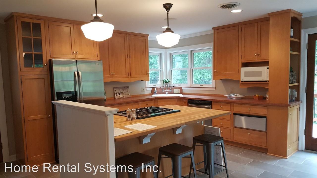 420 Tonkawa Rd - Photo 3 of 5