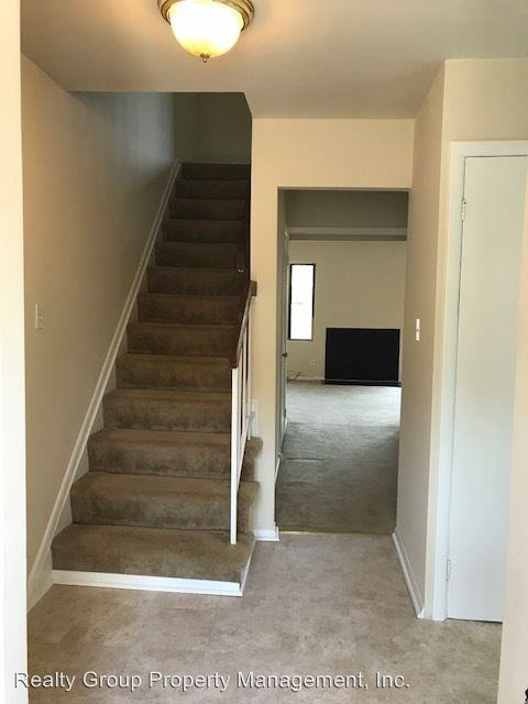 19716 Wootton Ave - Photo 2 of 22