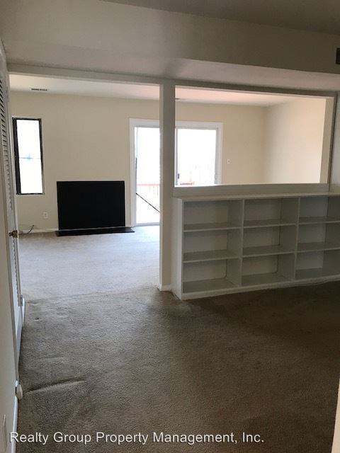 19716 Wootton Ave - Photo 3 of 22