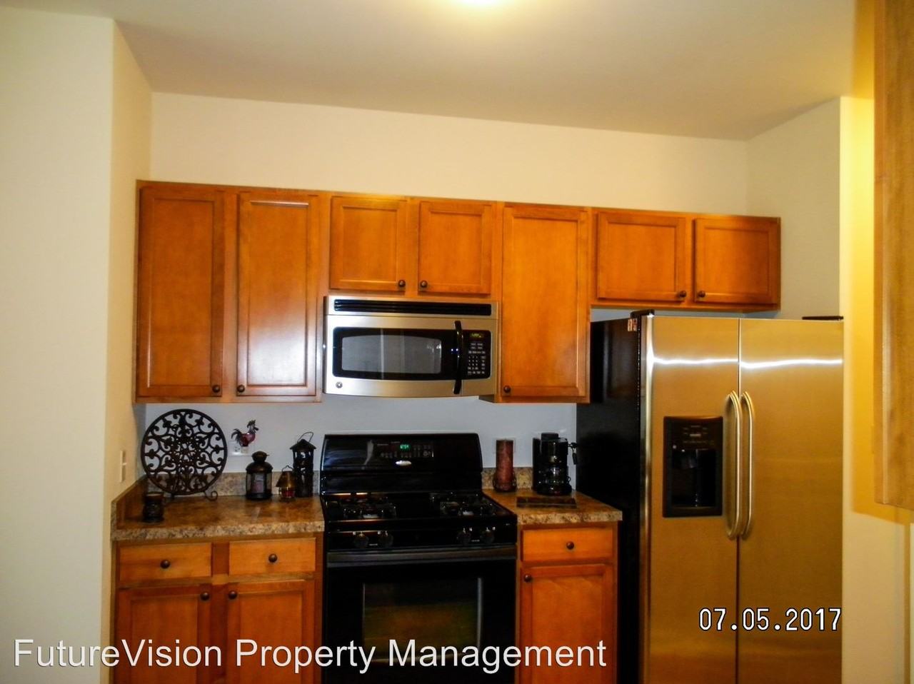 25 Melrose Ct - Photo 2 of 6