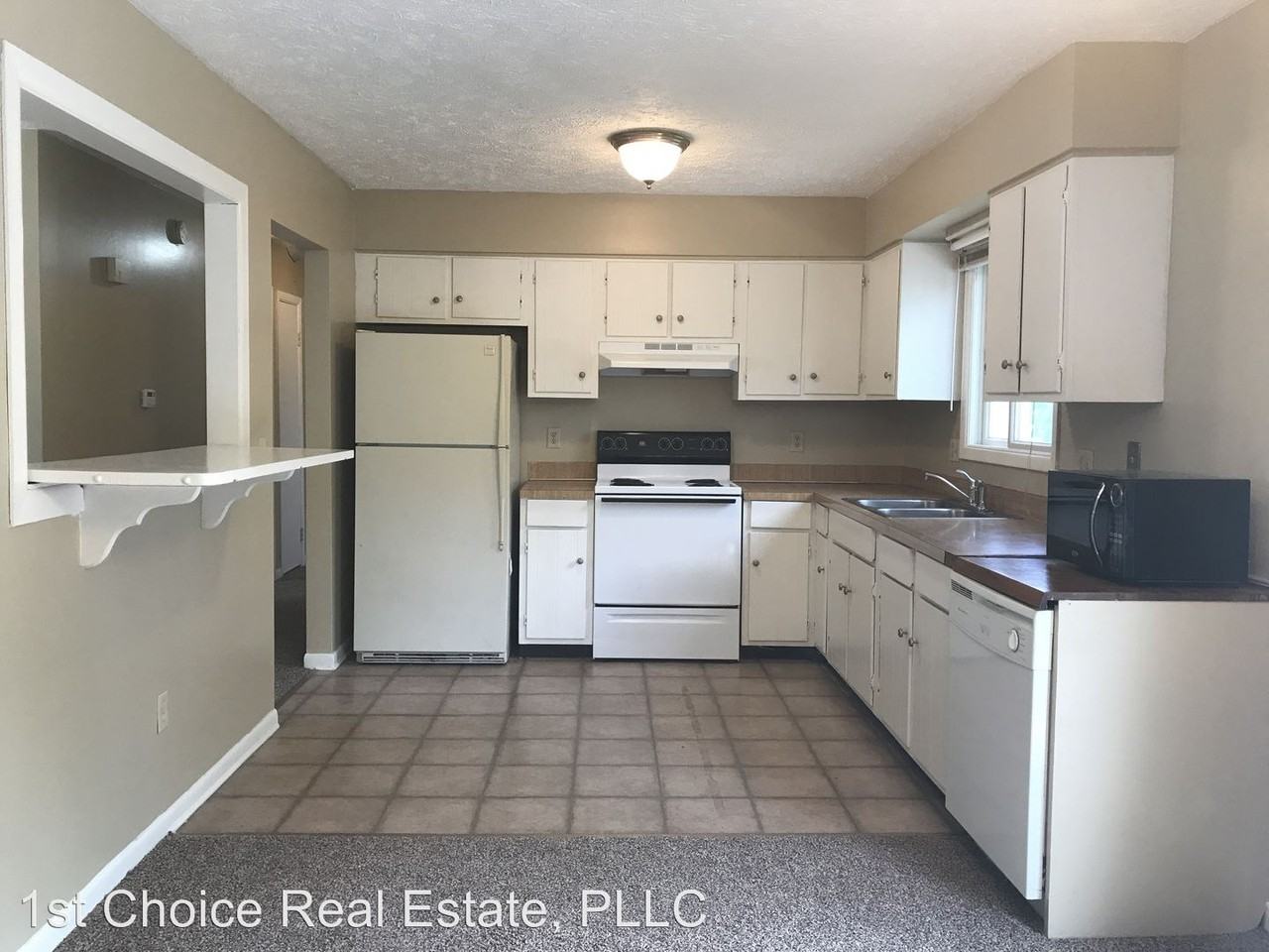 1607 Huntshire Dr - Photo 3 of 23