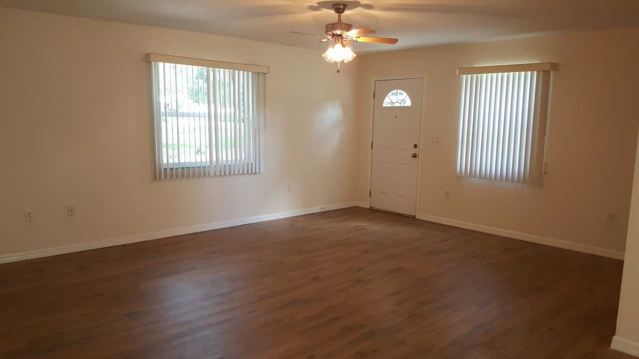 249 A St - Photo 2 of 19