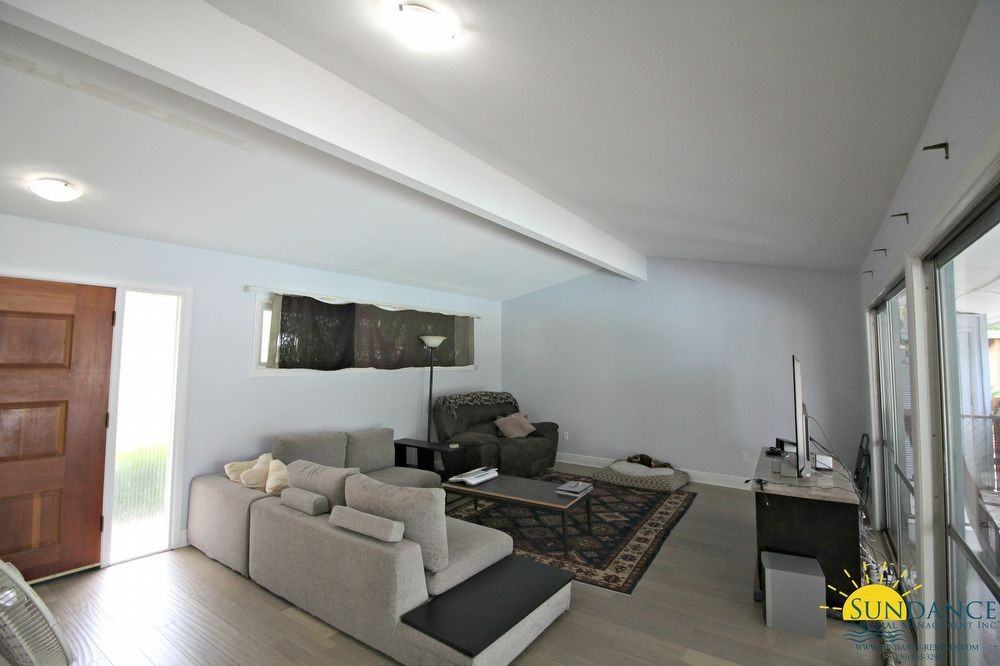 15 Walnut Avenue - Photo 3 of 12