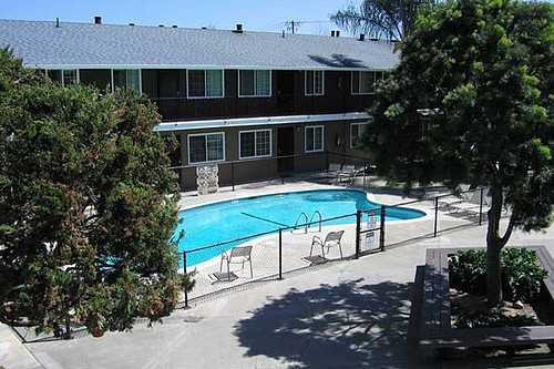 1661-1671 Hamilton Avenue - Photo 3 of 17