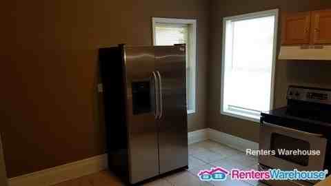 11 N Thorpe St #b - Photo 3 of 13