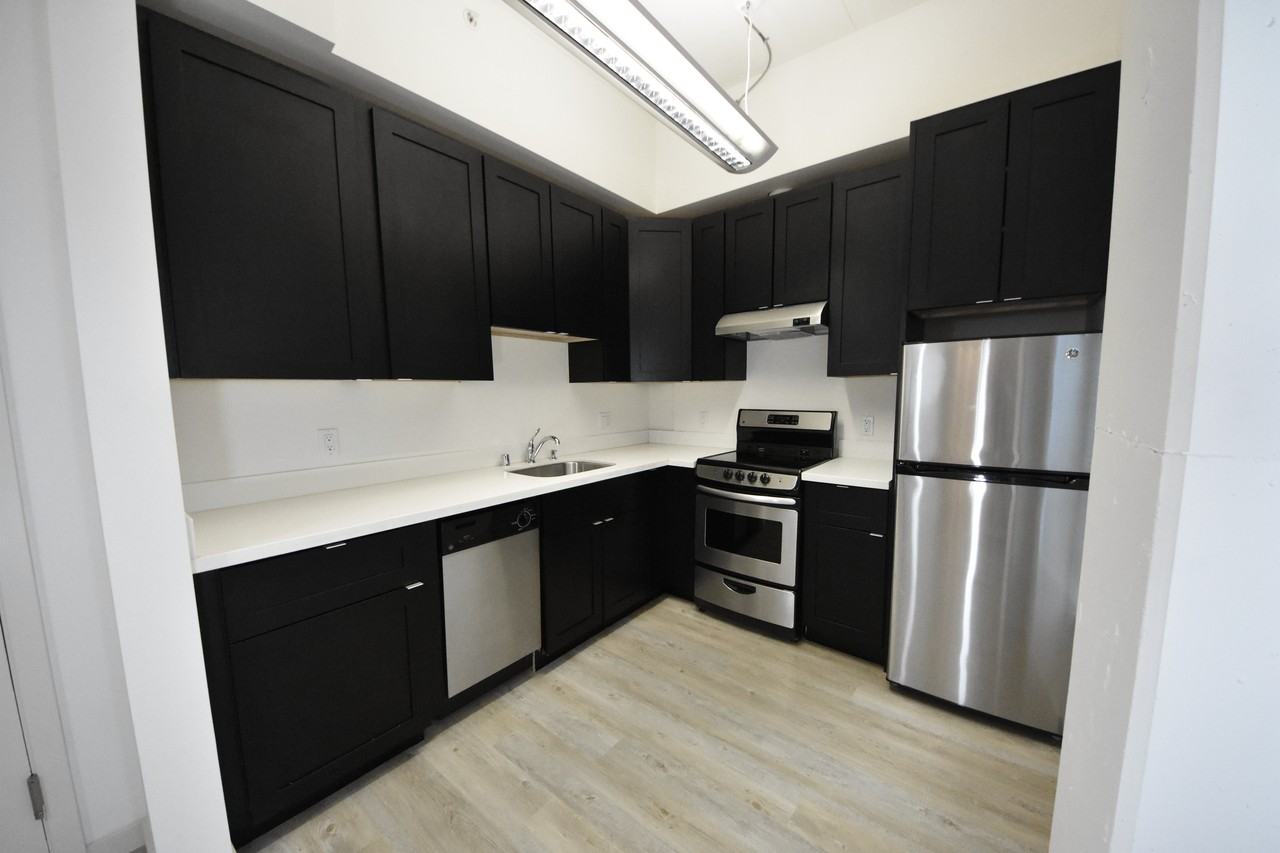 480 Potrero - Photo 3 of 32