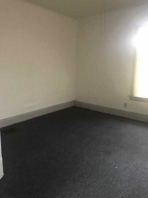 8 W 37th St - Photo 2 of 7