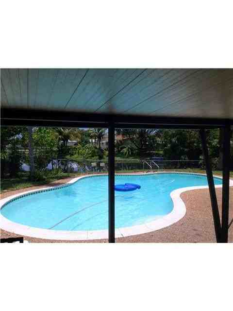 1311 NW 93rd Ave - Photo 2 of 2