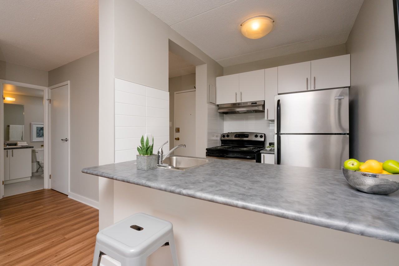 Fort Garry Tower Apartments 70 Garry St, Winnipeg, MB R3C 3J9 Zumper