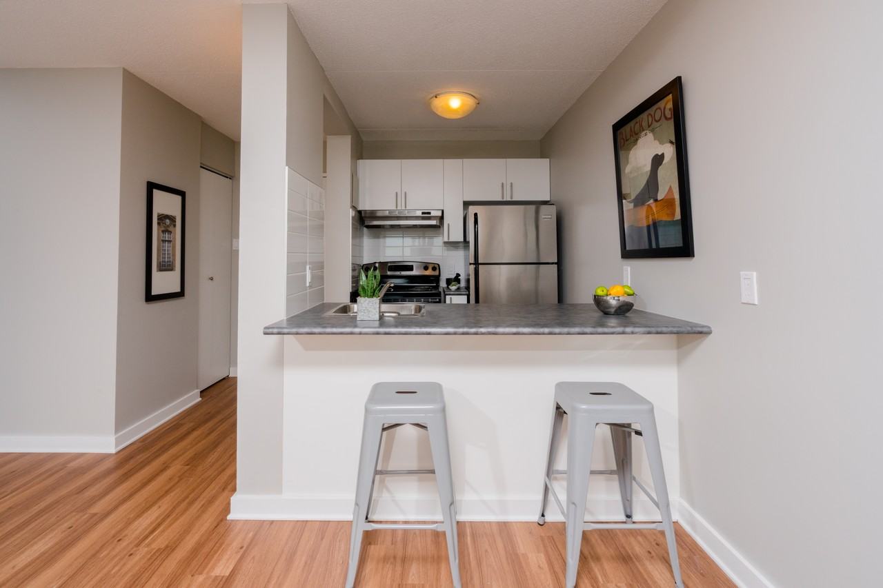 Fort Garry Tower Apartments 70 Garry St, Winnipeg, MB R3C 3J9 Zumper