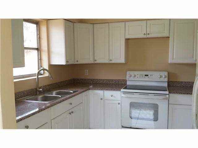 2748 NW 7th Ct - Photo 3 of 5