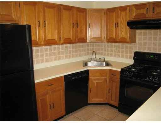 114 Pennsylvania Way - Photo 3 of 8