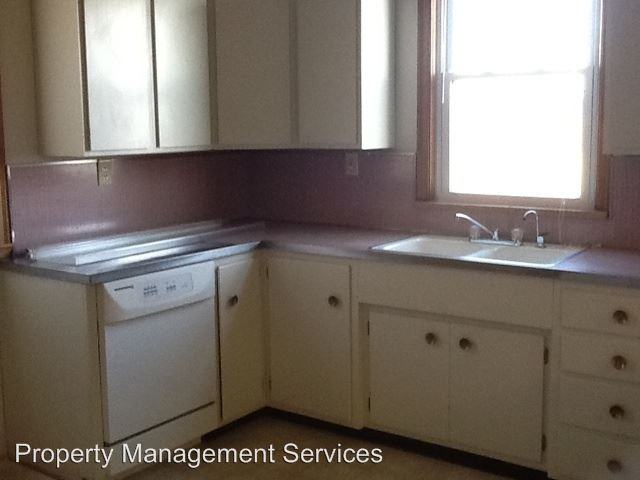 9992 N 425 W - Photo 2 of 11